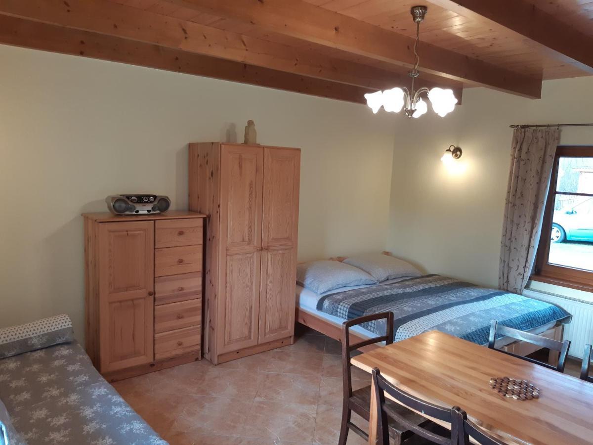 Agroturystyka Tam Gdzie Sosny Ścinawka Dolna Buitenkant foto